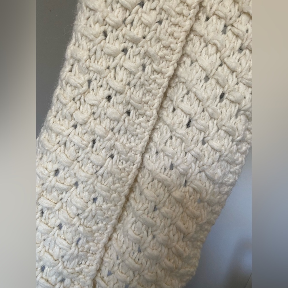 Country Rd wool/alpaca blend scarf - Picture 5 of 5